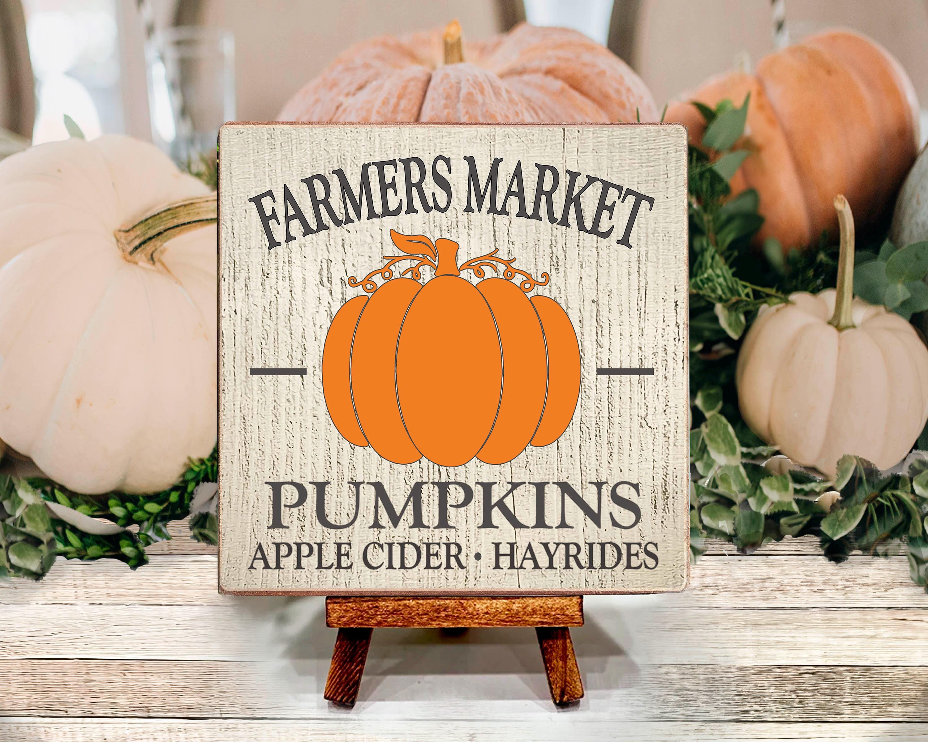 Halloween Farmers Market Shelf Sitter Décor