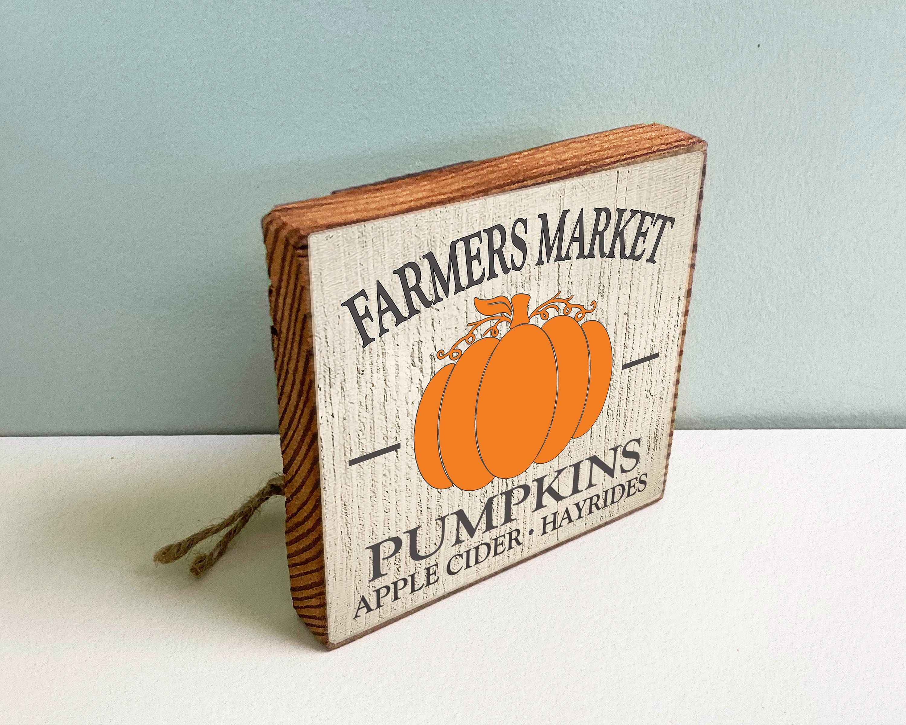 Halloween Farmers Market Shelf Sitter Décor