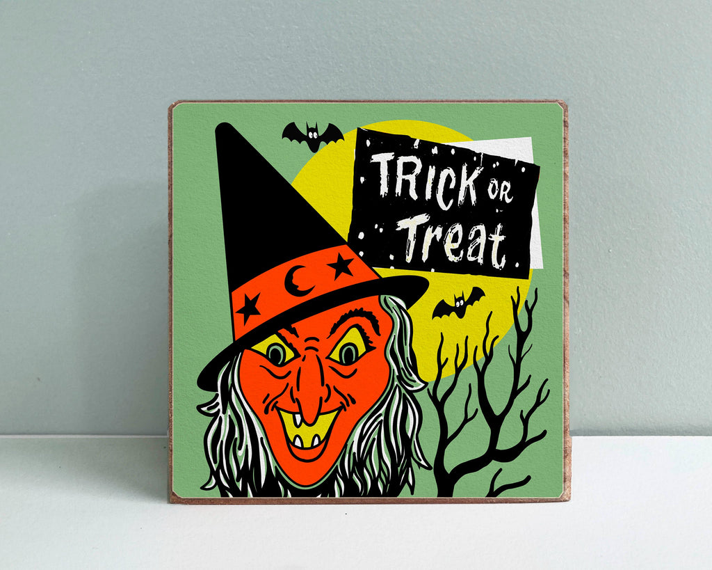 Halloween Farmers Market Shelf Sitter Décor